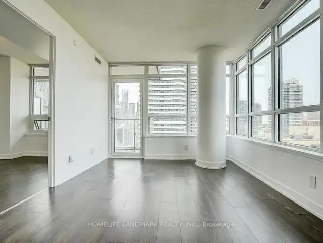 For Rent 1 Bedroom Condo Toronto ON DS102715363