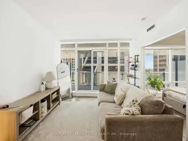 For Rent 1 Bedroom Condo Toronto ON DS103091416