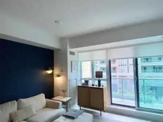 For Rent 1 Bedroom Condo Toronto ON DS103322453