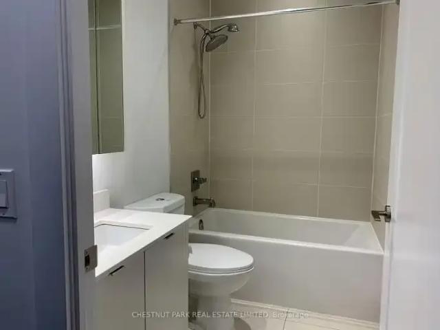 For Rent 1 Bedroom Condo Toronto ON DS103695152