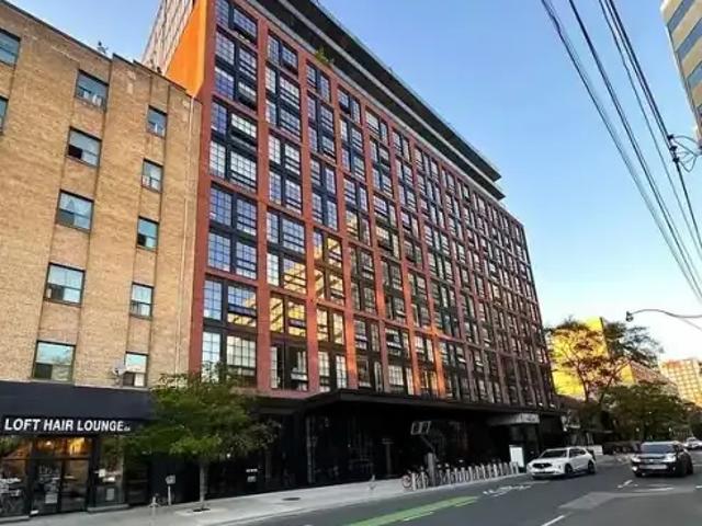 For Rent 1 Bedroom Condo Toronto ON DS103920485