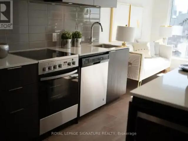 For Rent 1 Bedroom Condo Toronto ON DS104182277