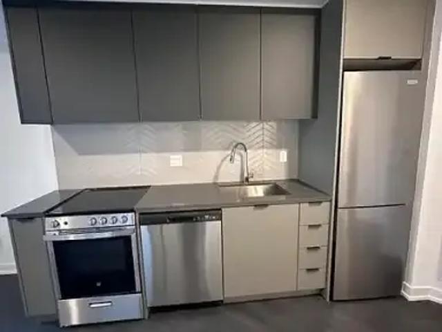For Rent 1 Bedroom Condo Toronto ON DS104224329