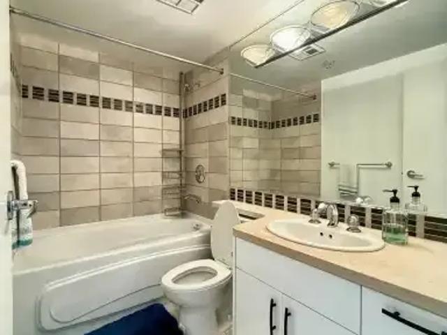 For Rent 1 Bedroom Condo Vancouver BC DS102752538