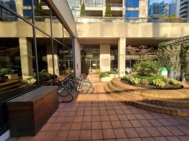 For Rent 1 Bedroom Condo Vancouver BC DS103011861