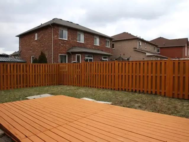 For Rent 1 Bedroom Apartment Mississauga ON DS102846600