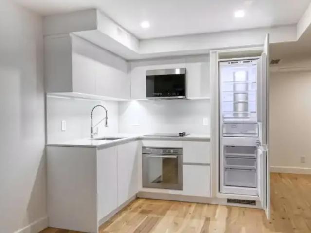 For Rent 1 Bedroom Apartment Montreal QC DLS102578369