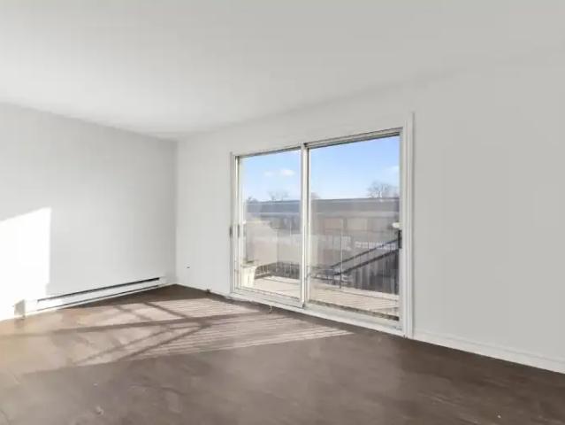 For Rent 1 Bedroom Apartment Montreal QC DS103611415