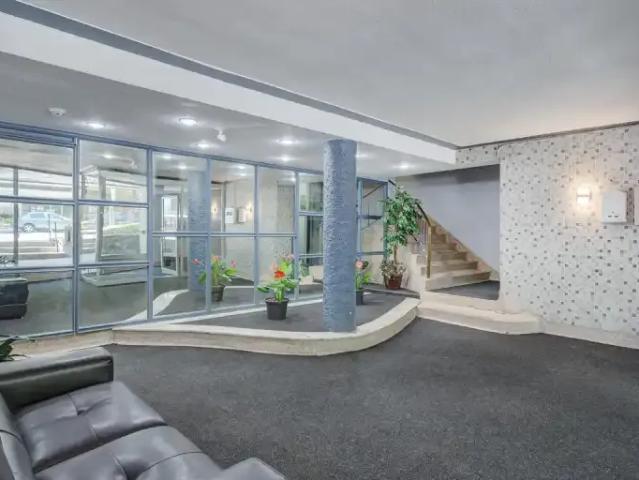 For Rent 1 Bedroom Apartment Montreal QC DS99752143