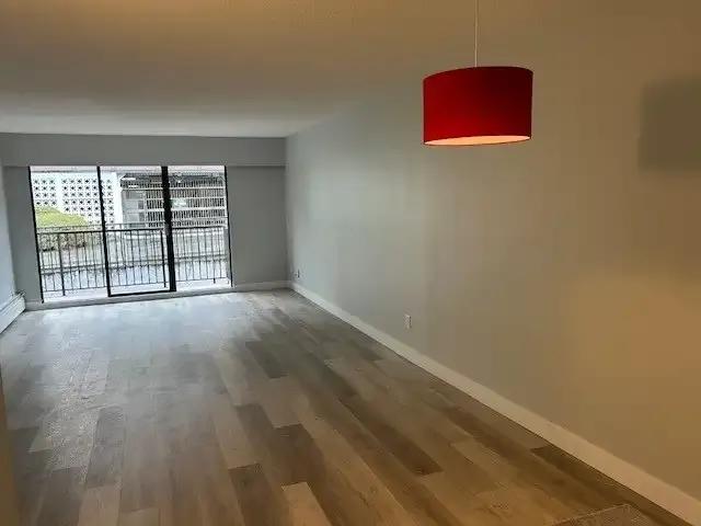 For Rent 1 Bedroom Apartment North Vancouver BC DS104824434