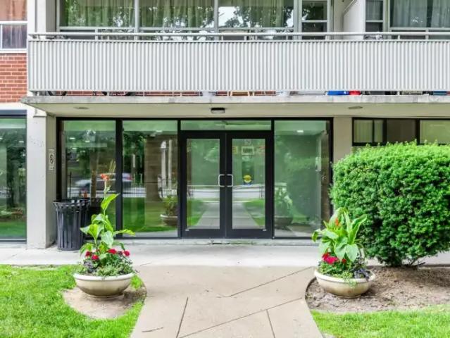 For Rent 1 Bedroom Apartment North York ON DS104985369