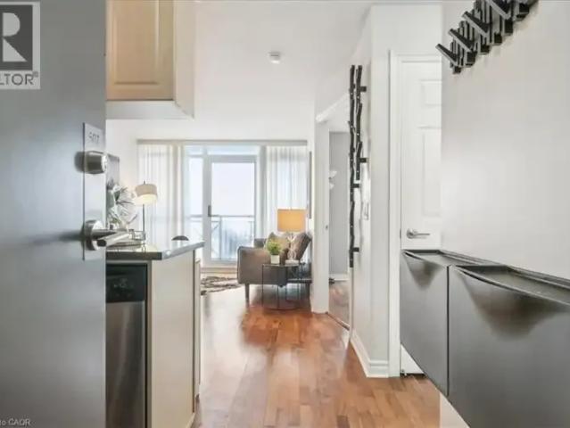 For Rent 1 Bedroom Apartment Oakville ON DS105048084