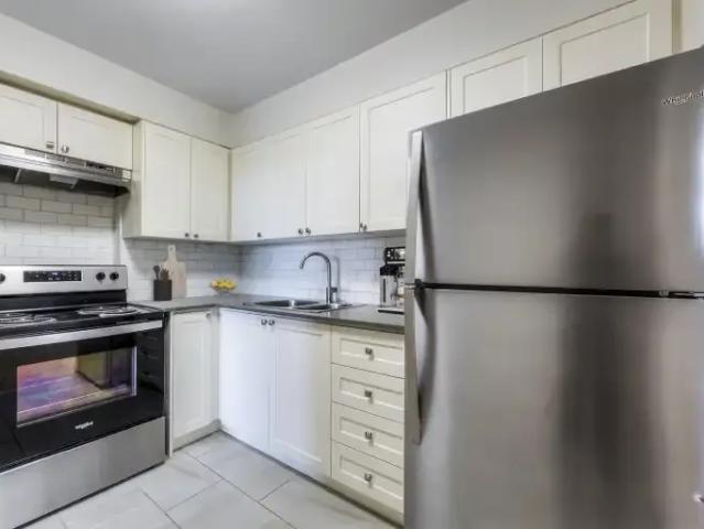 For Rent 1 Bedroom Apartment Oakville ON DS105198127