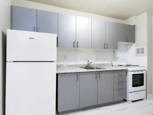 For Rent 1 Bedroom Apartment Oakville ON DS103694931