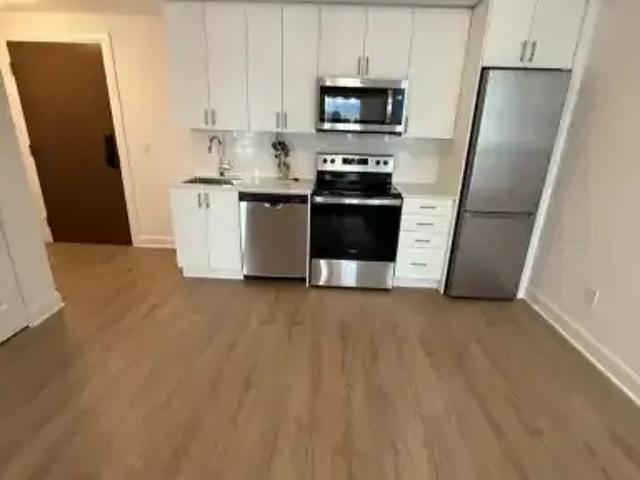 For Rent 1 Bedroom Apartment Oakville ON DS103798556
