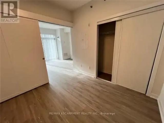 For Rent 1 Bedroom Apartment Oakville ON DS98569254
