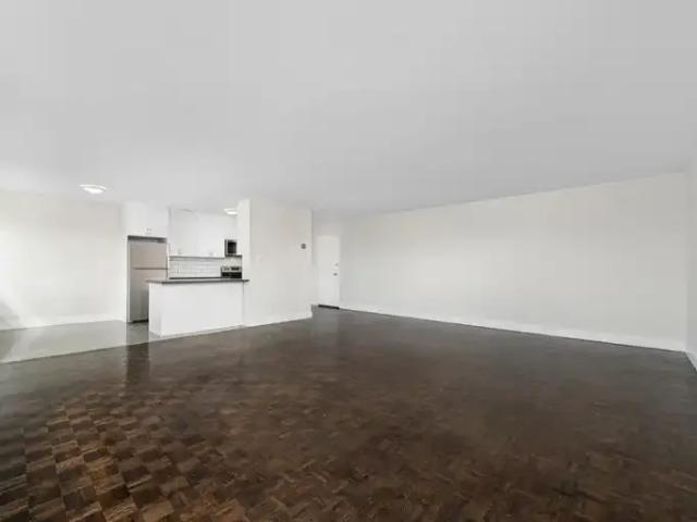For Rent 1 Bedroom Apartment Oshawa ON DS104863547