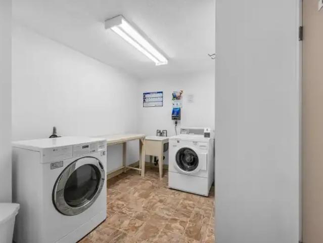 For Rent 1 Bedroom Apartment Burnaby BC DS104875946