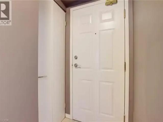 For Rent 1 Bedroom Apartment Burlington ON DS103215894