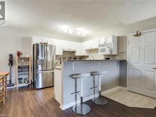 For Rent 1 Bedroom Apartment Burlington ON DS104535593