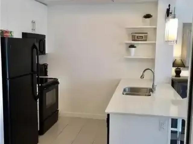 For Rent 1 Bedroom Apartment Burlington ON DS104842150