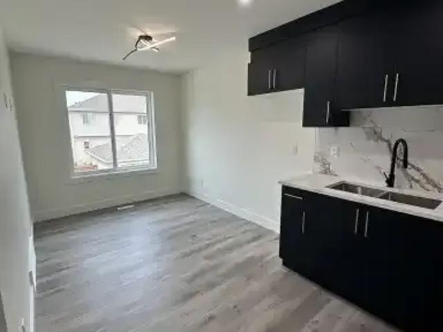 For Rent 1 Bedroom Apartment Beaumont AB DS104470301