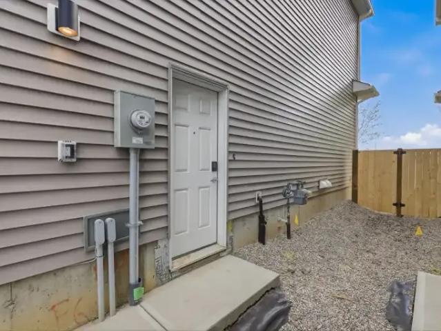 For Rent 1 Bedroom Apartment Beaumont AB DS104957576