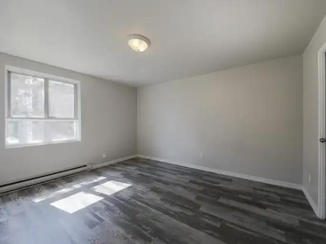 For Rent 1 Bedroom Apartment Brockville ON DLS101301516
