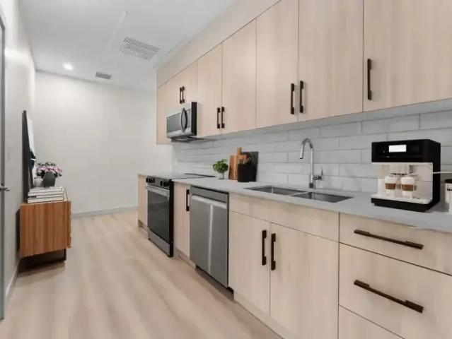 For Rent 1 Bedroom Apartment Calgary AB DS96251214