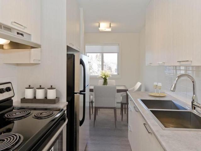 For Rent 1 Bedroom Apartment Calgary AB DS98310351