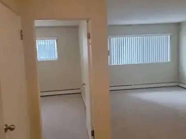 For Rent 1 Bedroom Apartment Calgary AB DS100759162