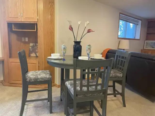 For Rent 1 Bedroom Apartment Calgary AB DS101507822