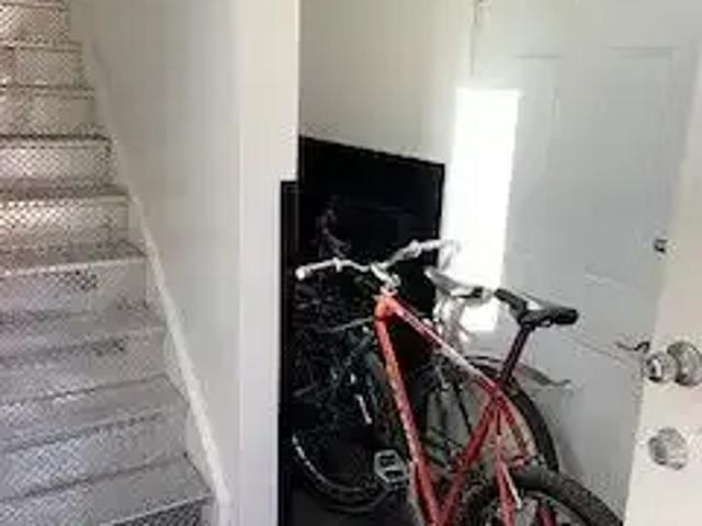 For Rent 1 Bedroom Apartment Calgary AB DS101725390