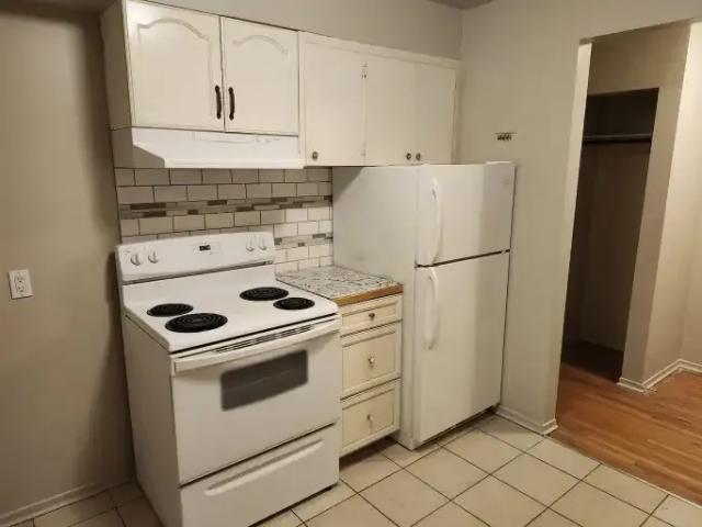 For Rent 1 Bedroom Apartment Calgary AB DS101877431