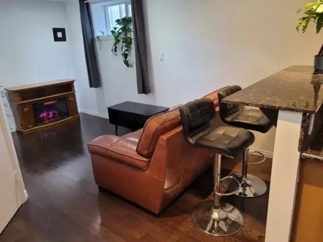For Rent 1 Bedroom Apartment Calgary AB DS101089712