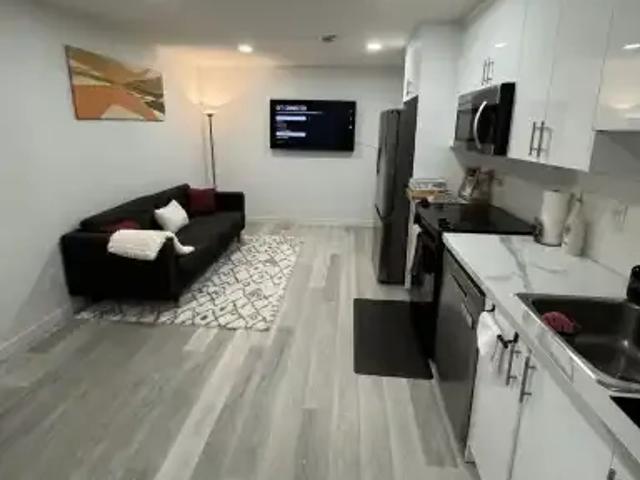For Rent 1 Bedroom Apartment Calgary AB DS102434457