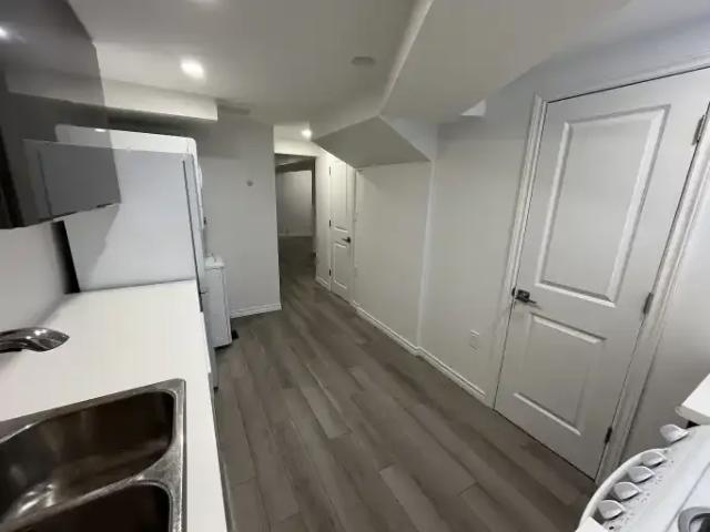 For Rent 1 Bedroom Apartment Calgary AB DS103574188