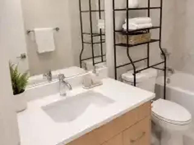 For Rent 1 Bedroom Apartment Calgary AB DS103798582