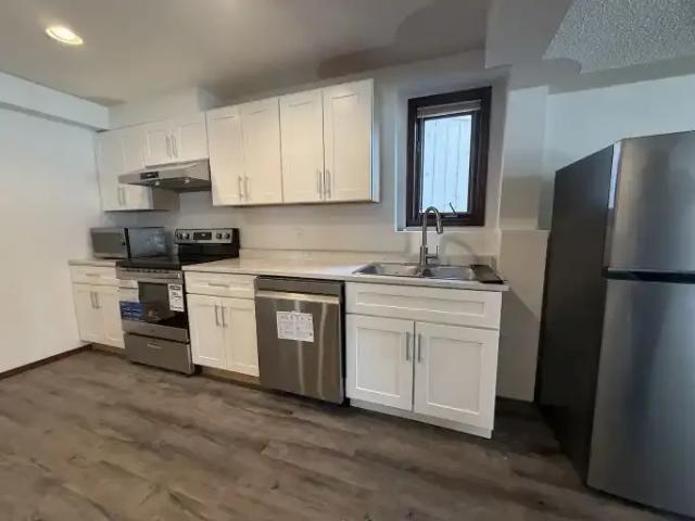 For Rent 1 Bedroom Apartment Calgary AB DS103060368