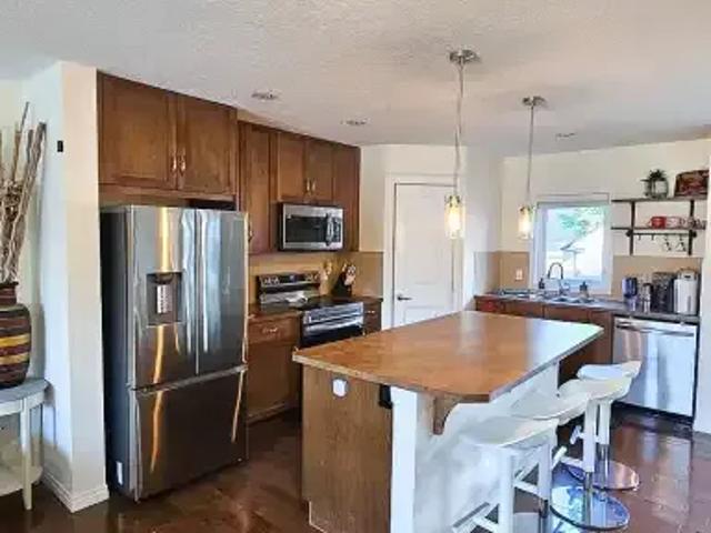 For Rent 1 Bedroom Apartment Calgary AB DS103243364