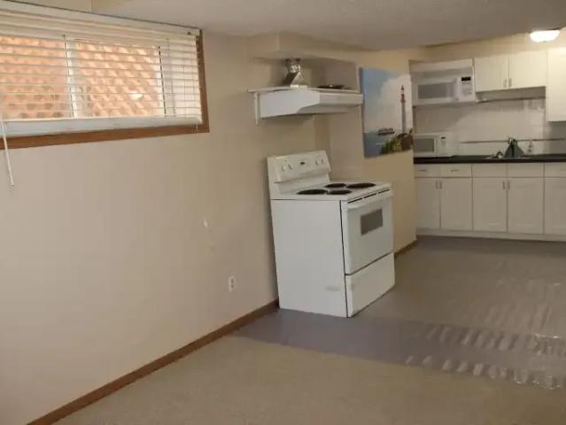 For Rent 1 Bedroom Apartment Calgary AB DS104563578