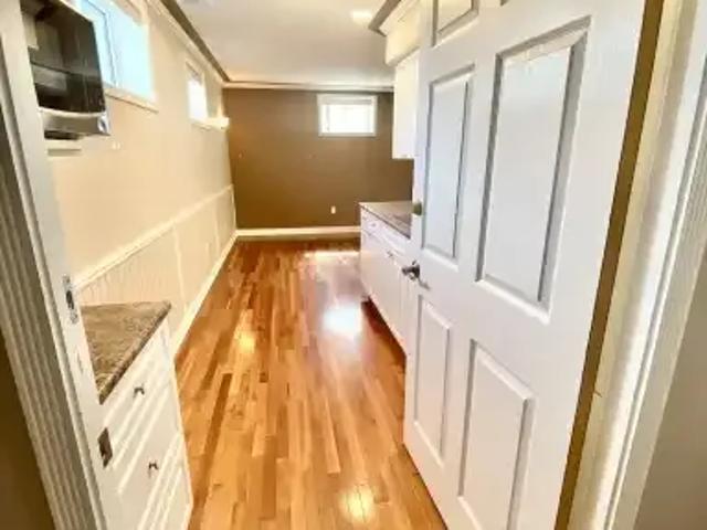 For Rent 1 Bedroom Apartment Calgary AB DS104142532