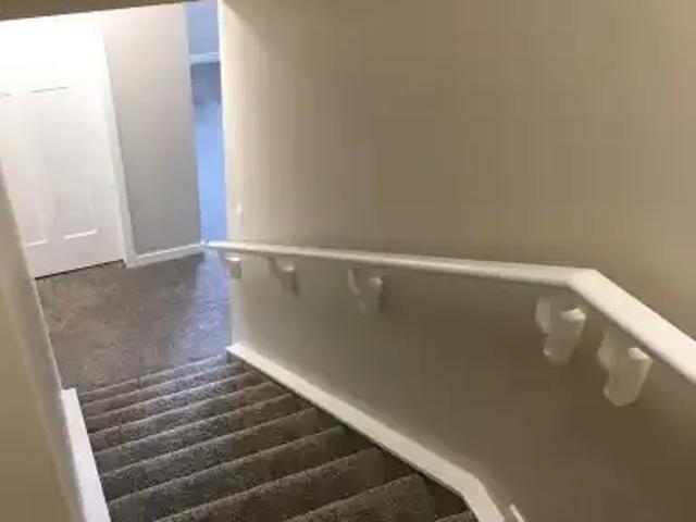 For Rent 1 Bedroom Apartment Calgary AB DS104179977