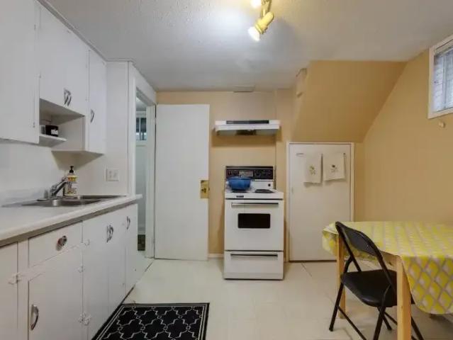 For Rent 1 Bedroom Apartment Calgary AB DS104181457