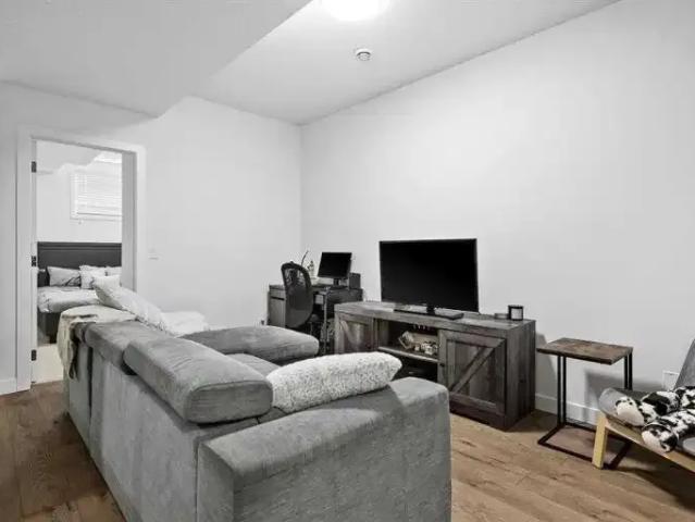 For Rent 1 Bedroom Apartment Calgary AB DS104181800