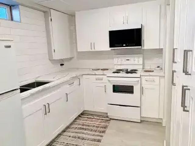For Rent 1 Bedroom Apartment Calgary AB DS104182794