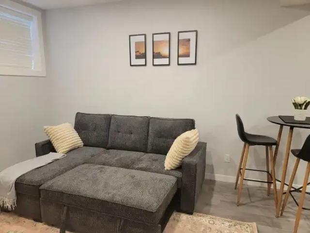 For Rent 1 Bedroom Apartment Calgary AB DS104322254
