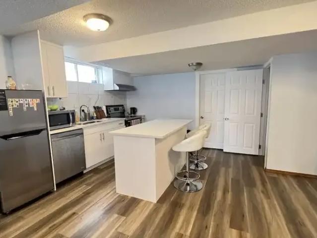 For Rent 1 Bedroom Apartment Calgary AB DS105004598
