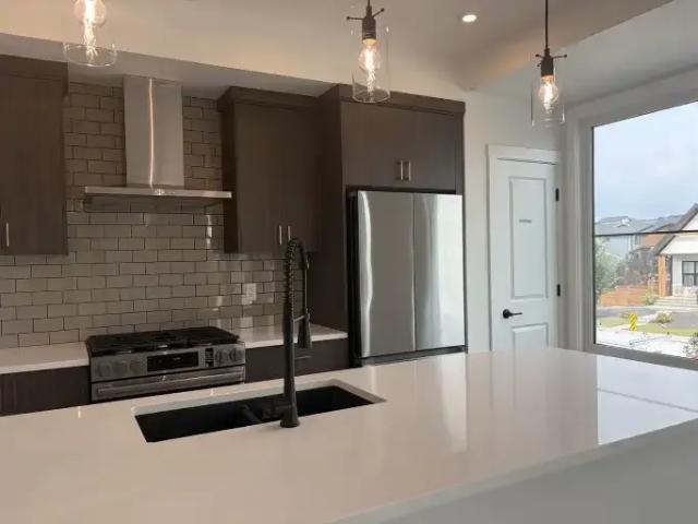 For Rent 1 Bedroom Apartment Calgary AB DS105047795