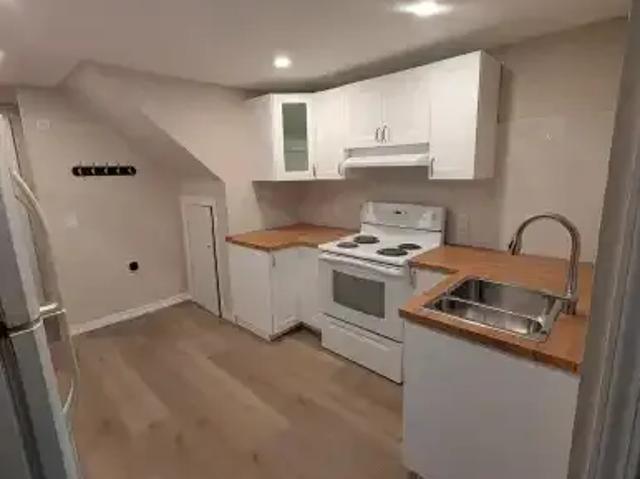 For Rent 1 Bedroom Apartment Calgary AB DS105087878